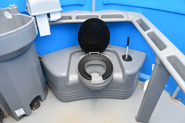 Best Portable toilet rental cost  in Scottsbluff, NE